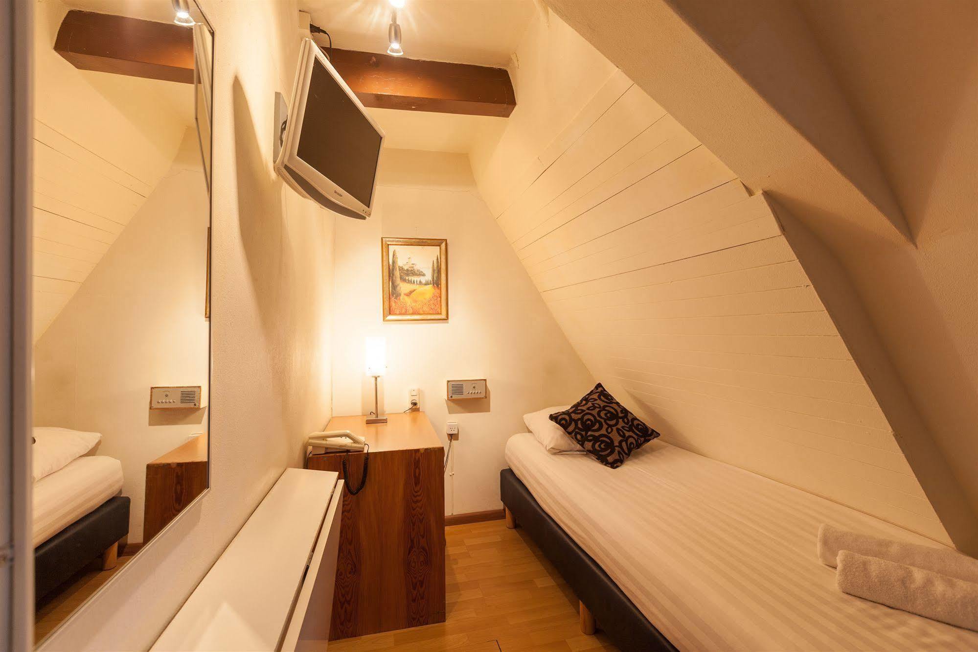 The Townhouse Hotel Amsterdam Exterior photo